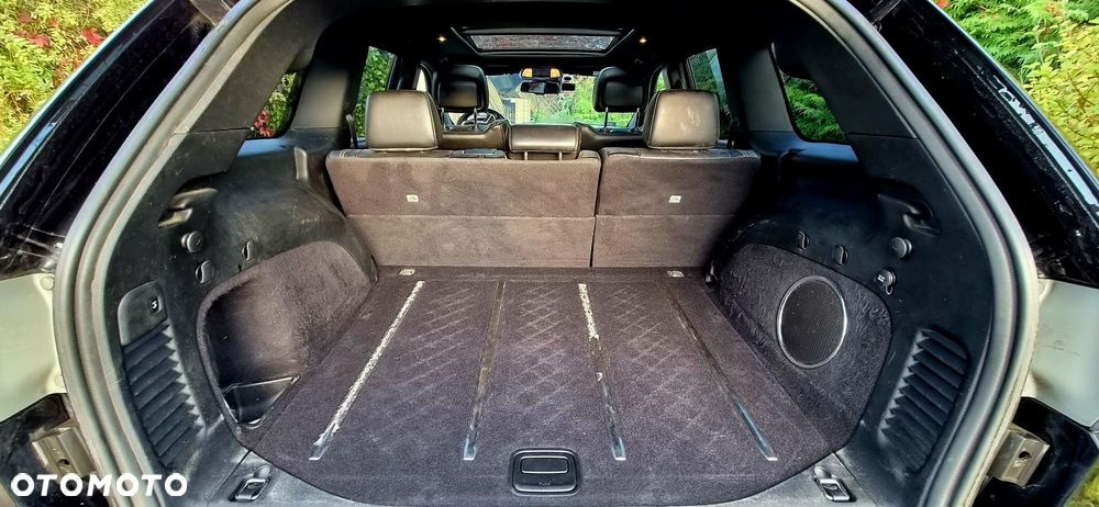 Jeep Grand Cherokee - 8