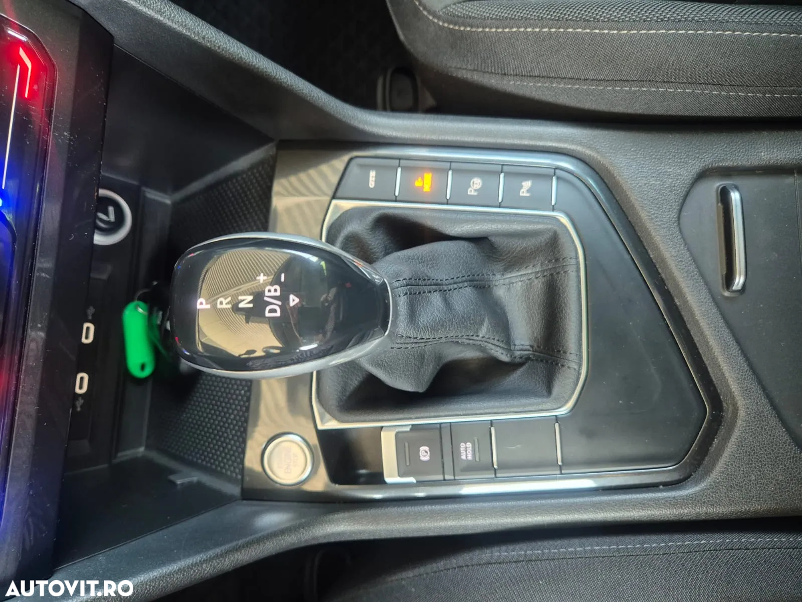 Volkswagen Tiguan 1.4 eHybrid OPF Elegance - 32
