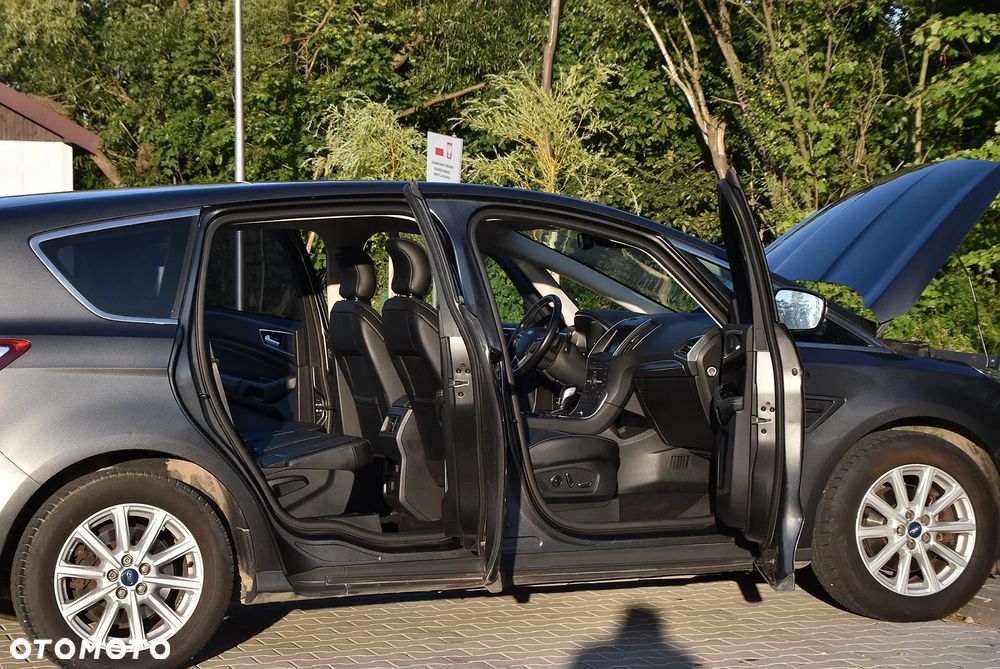 Ford S-Max 2.0 TDCi Titanium PowerShift - 8