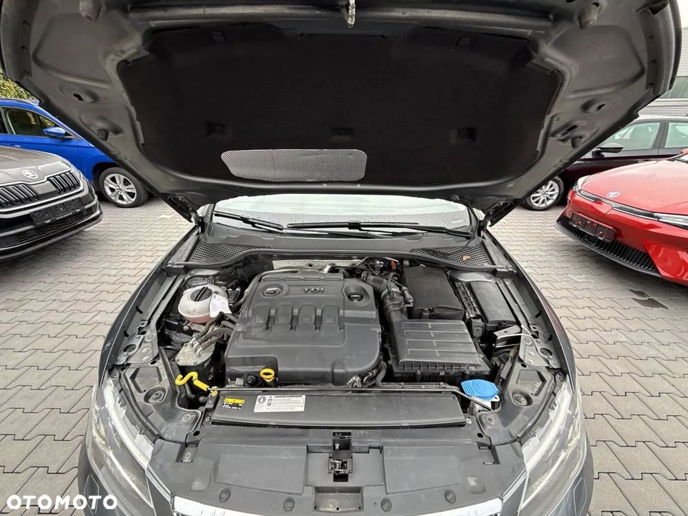 Seat Leon ST 2.0 TDI DPF XCELLENCE - 17