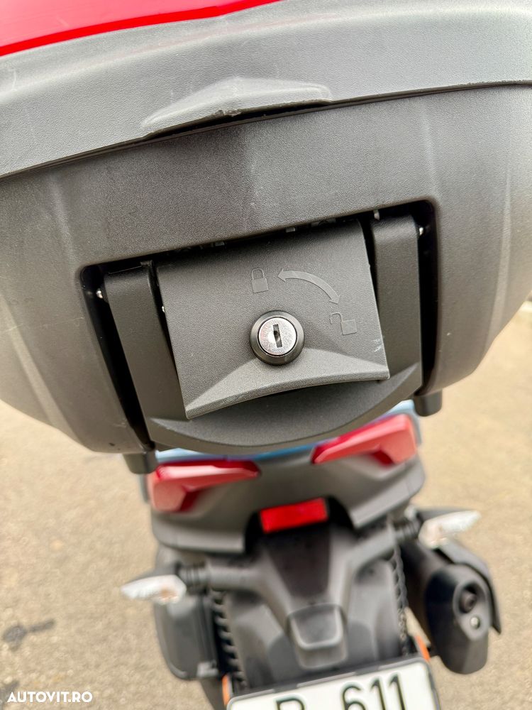 Yamaha Tricity 300 - 9