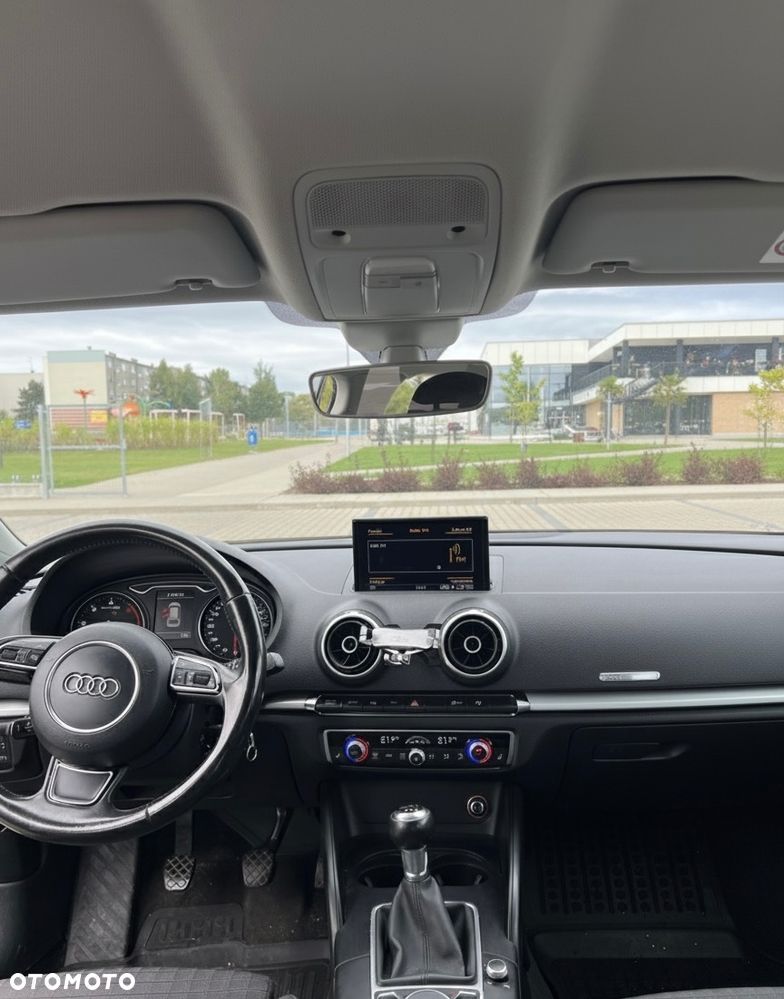 Audi A3 1.6 TDI ultra Attraction - 6