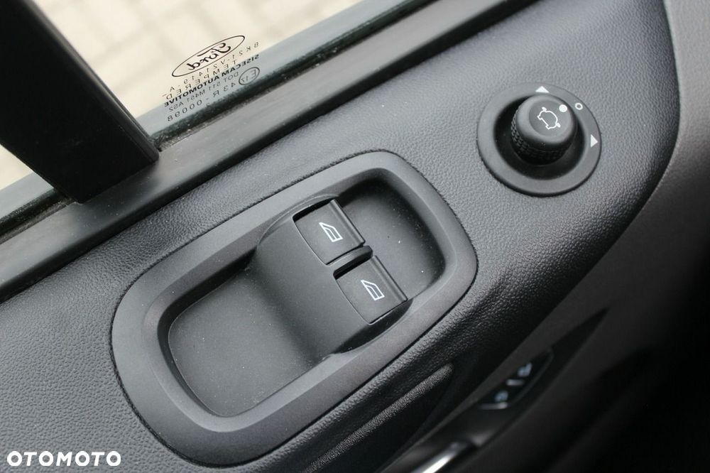 Ford Transit Custom 320 L2H1 Trend (bryg.) - 28