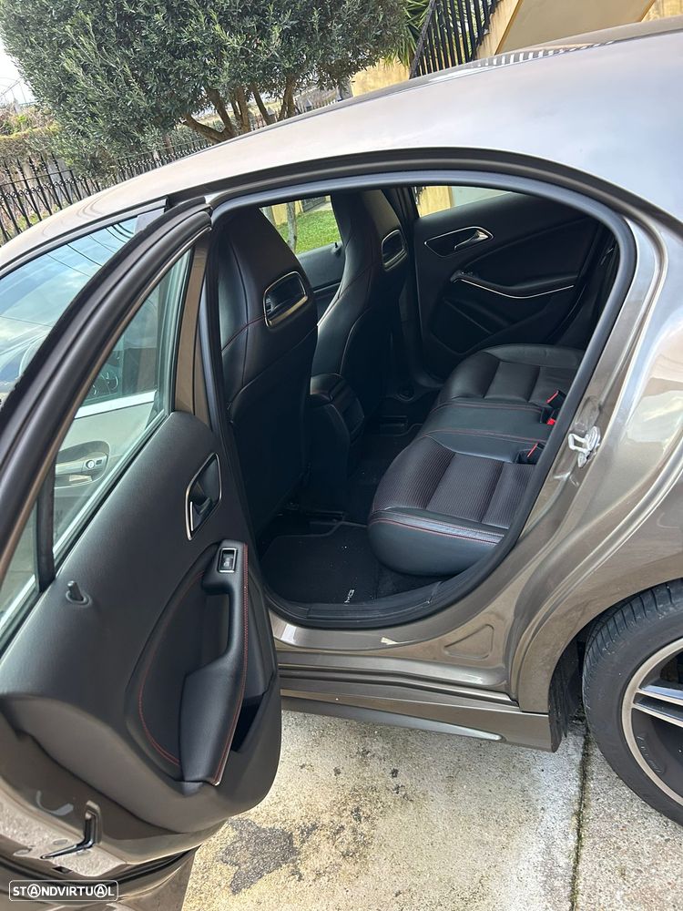 Mercedes-Benz A 200 CDI 7G-DCT AMG Line - 5