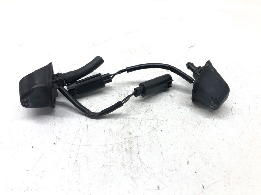 SPRYSKIWACZ SZYBY KOMPLET  BMW 3 kabriolet (E93) 2006 - 2013 330 d 170 kW [231 KM] olej napędowy - 1