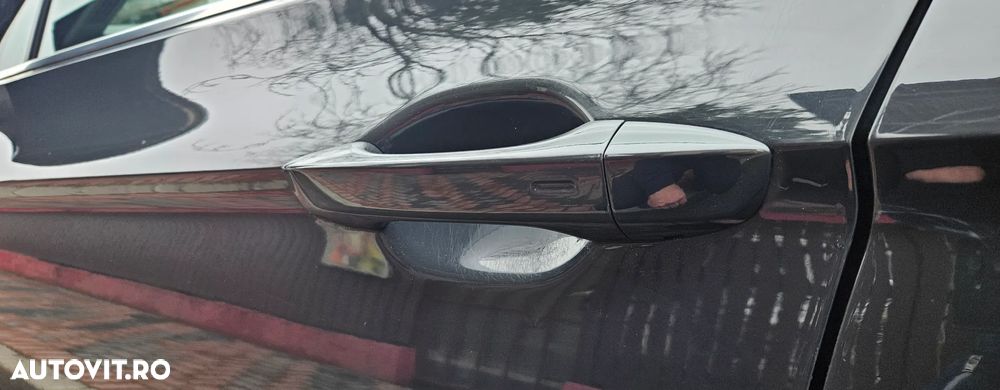 Volkswagen Passat 2.0 TDI DSG 4Motion Highline - 25