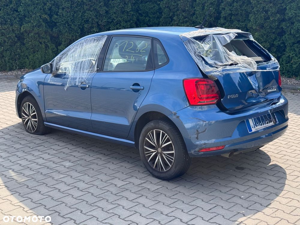 Volkswagen Polo 1.2 TSI Blue Motion Technology Allstar - 5