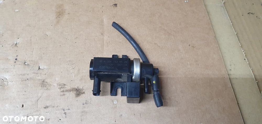 Zawór zaworek podciśnienia Mercedes A-Klasa W169 2.0 CDI A0051535528 - 1