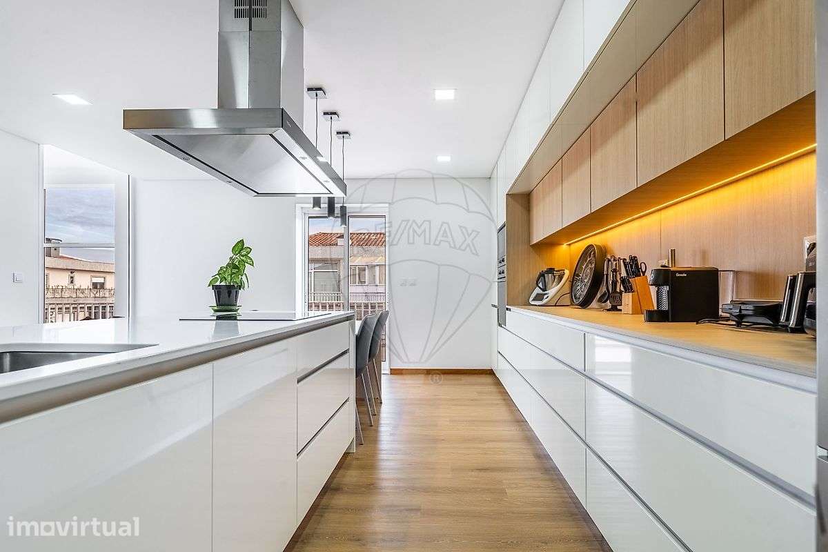 Apartamento T4 com 228m2, com terraço em Urgezes, Guimarães! - Grande imagem: 2/31