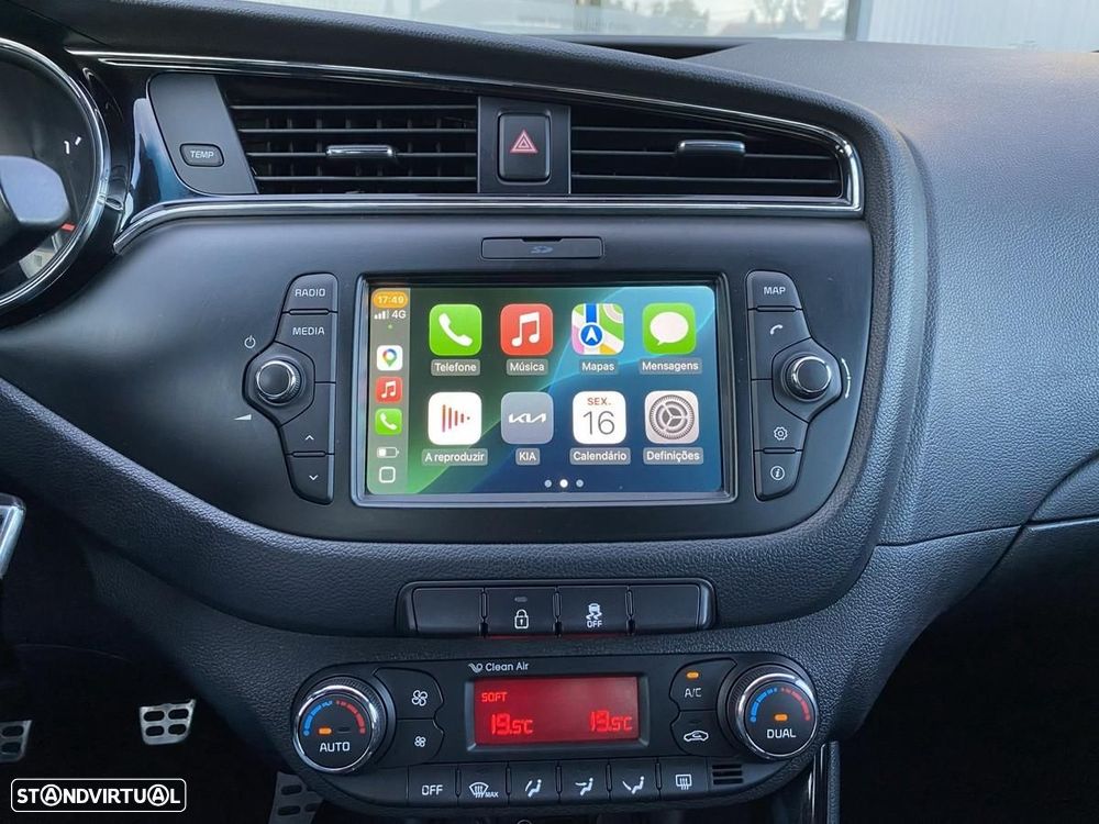 Kia Ceed 1.6 CRDi GT Line - 25