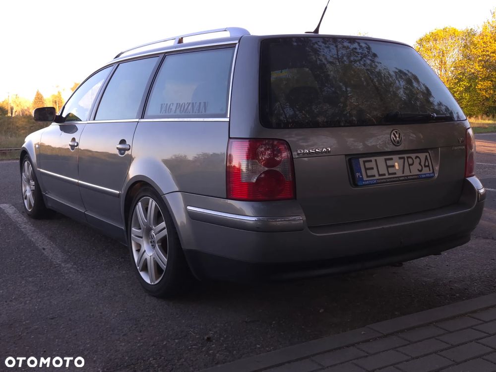 Volkswagen Passat 2.8 V6 4Mot Highline - 1