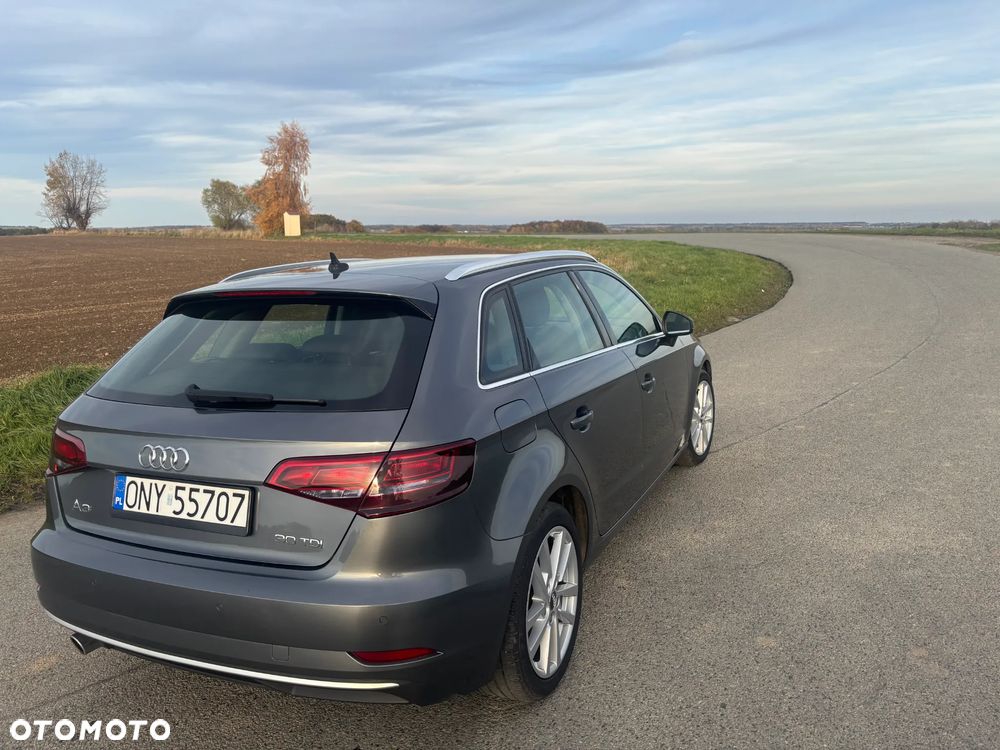 Audi A3 Sportback - 2