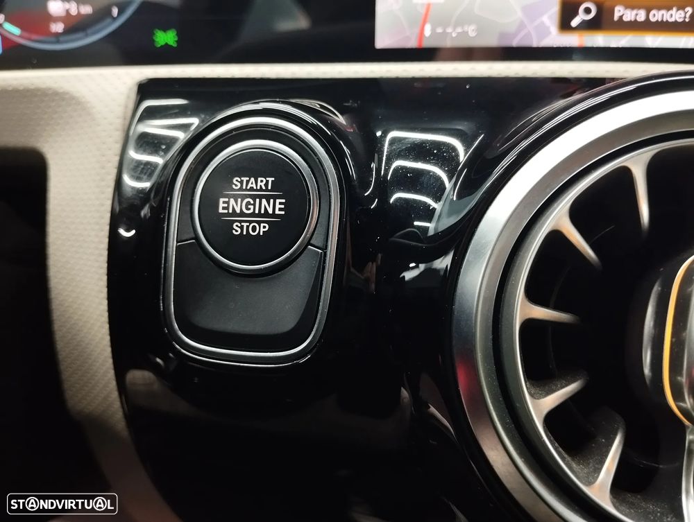 Mercedes-Benz A 250 e Progressive - 24