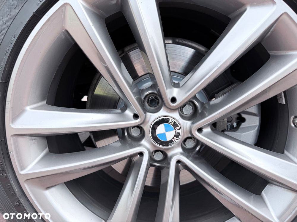 BMW Seria 5 530i xDrive Sport Line - 10