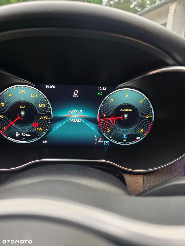 Mercedes-Benz Klasa C 220 d 9G-TRONIC - 14