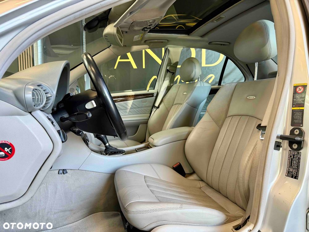 Mercedes-Benz Klasa C 55 AMG Automatik - 16
