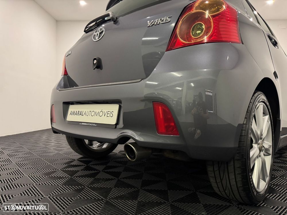 Toyota Yaris - 6