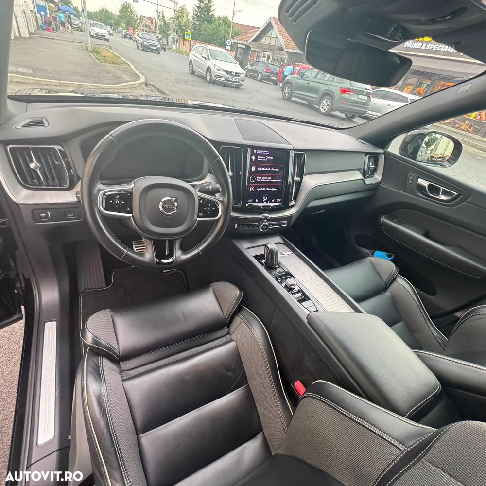 Volvo XC 60 B4 MHEV AT8 FWD Inscription - 4