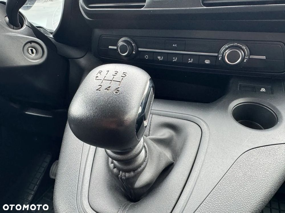 Opel COMBO L2 MAXI LONG XL - 25