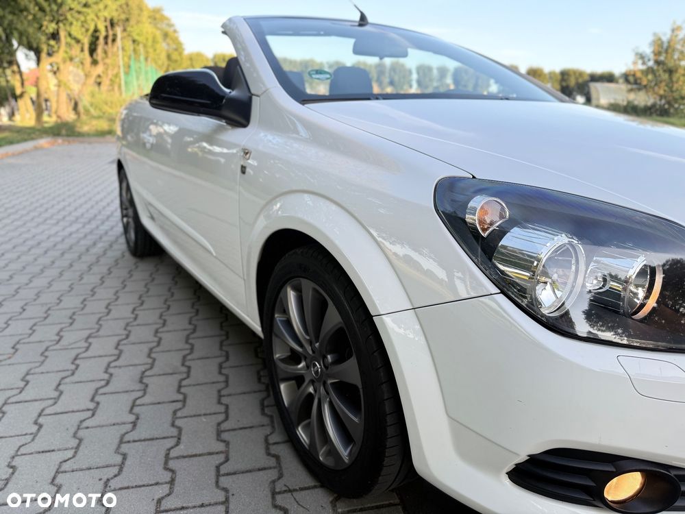 Opel Astra - 25