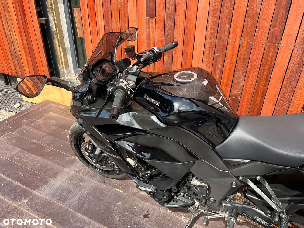 Kawasaki Ninja 1000 SX - 4