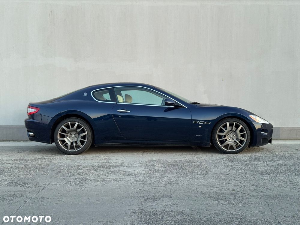 Maserati GranTurismo S - 6