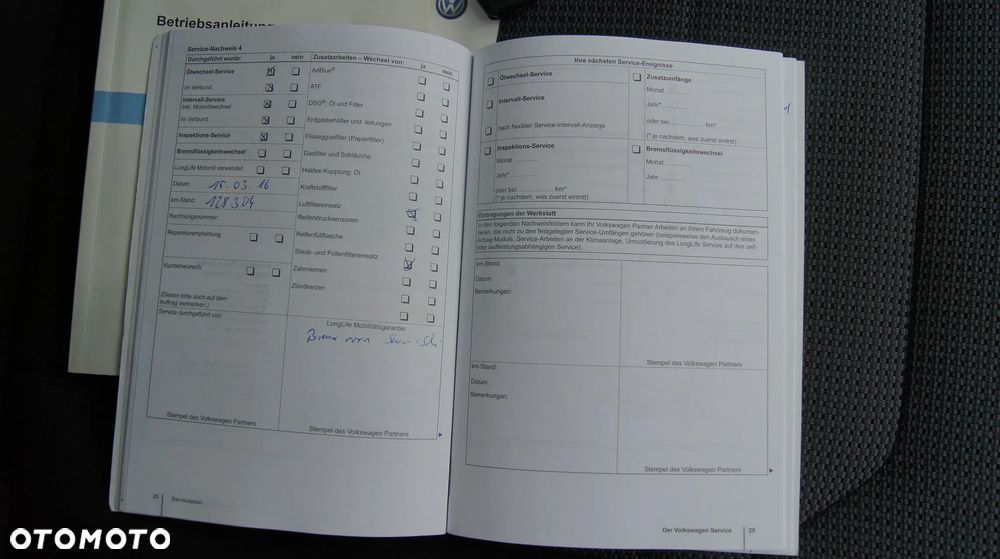 Volkswagen Passat Variant 2.0 TDI BlueMotion Technology Exclusive - 22