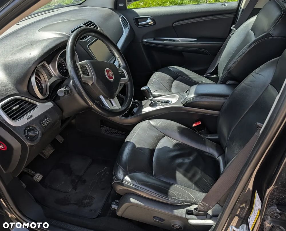 Fiat Freemont 2.0 Multijet Black Code AWD - 10