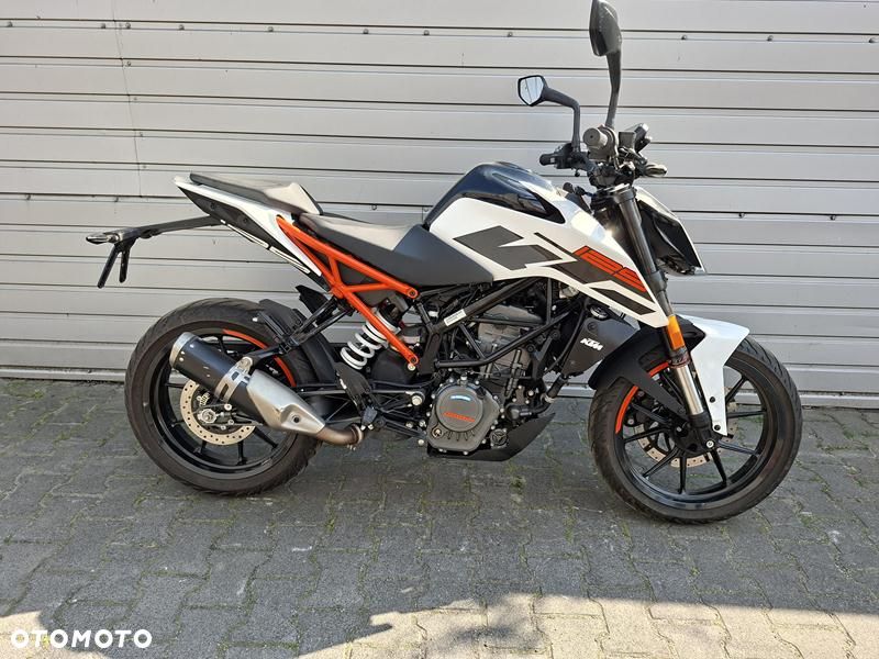 KTM Duke