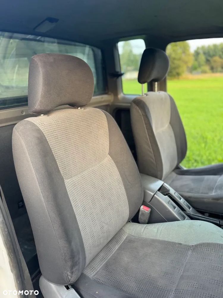Nissan NP300 Pickup 2.5d SC Base - 3