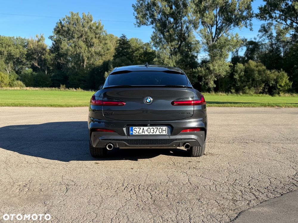 BMW X4 - 10