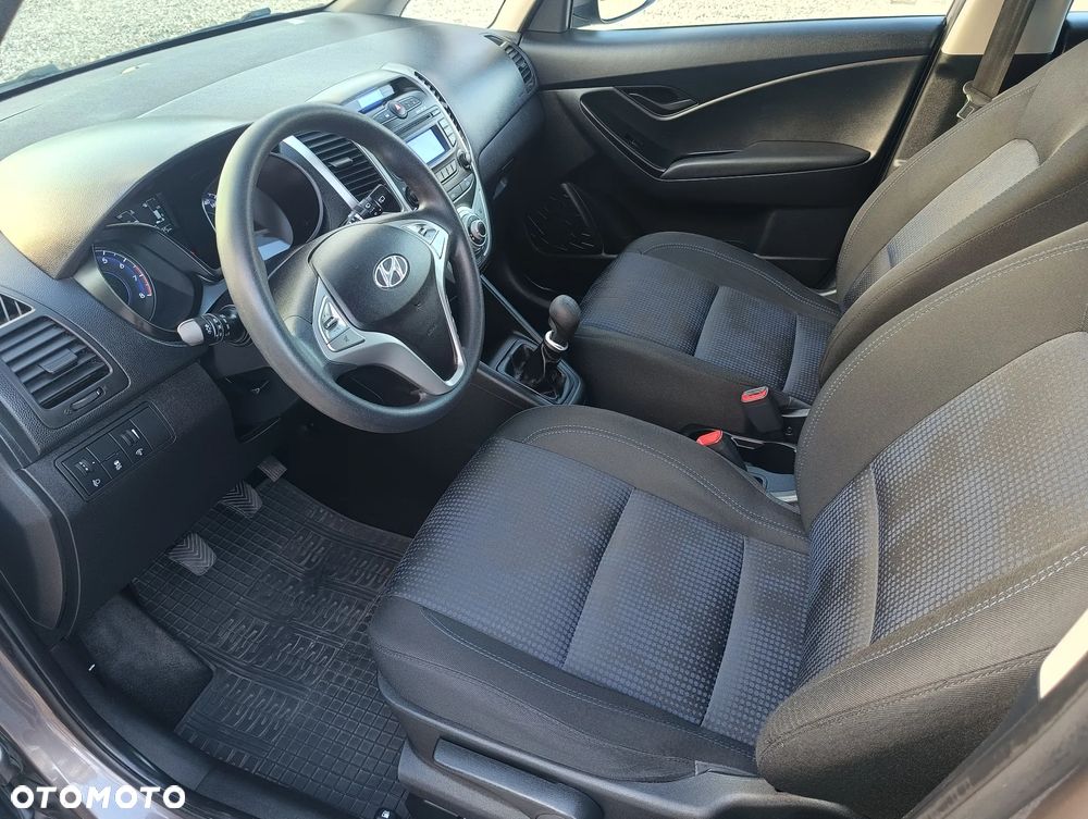 Hyundai ix20 1.4 Trend - 13