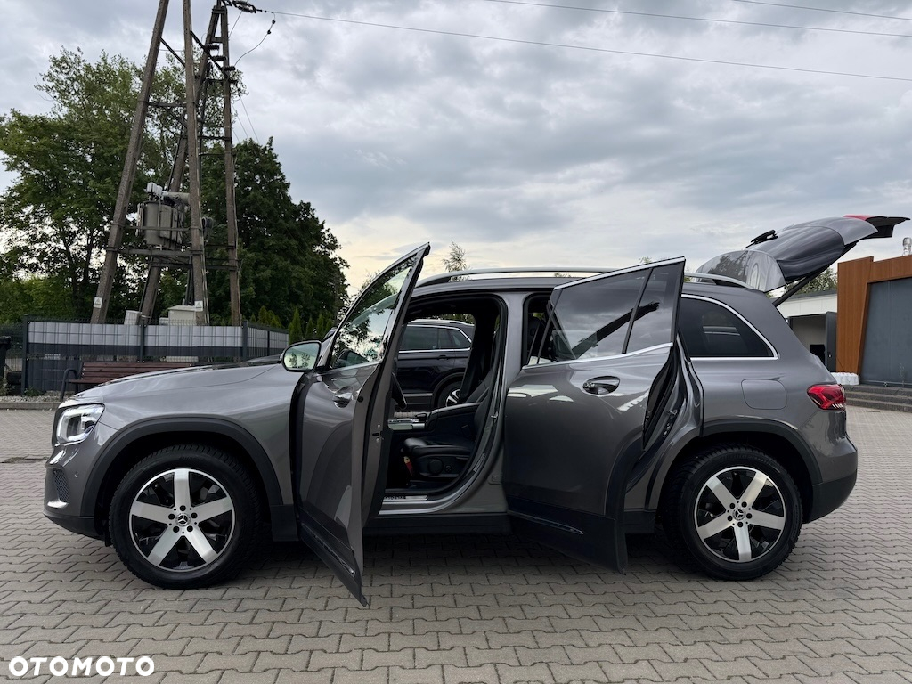 Mercedes-Benz GLB 200 d 8G-DCT - 13