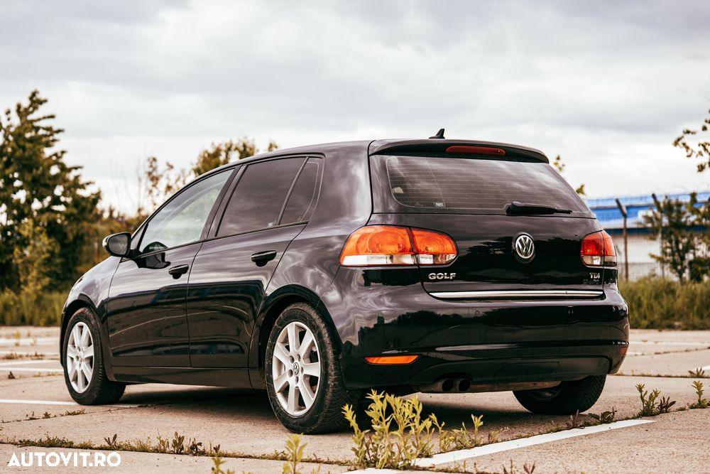 Volkswagen Golf 2.0 TDI Trendline - 4