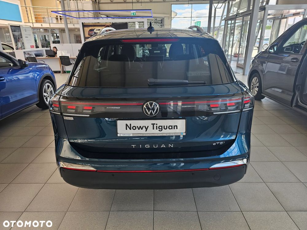 Volkswagen Tiguan 1.5 eTSI Elegance DSG - 5