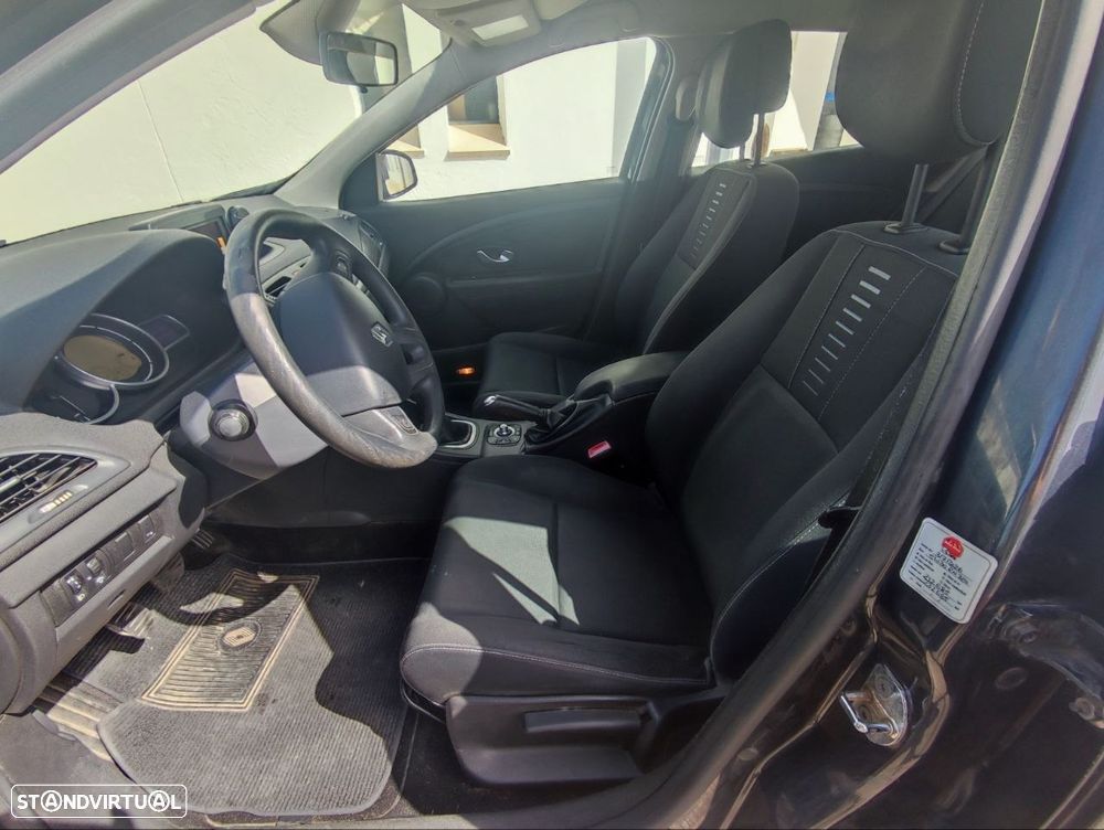 Renault Mégane dCi 110 FAP Expression - 6