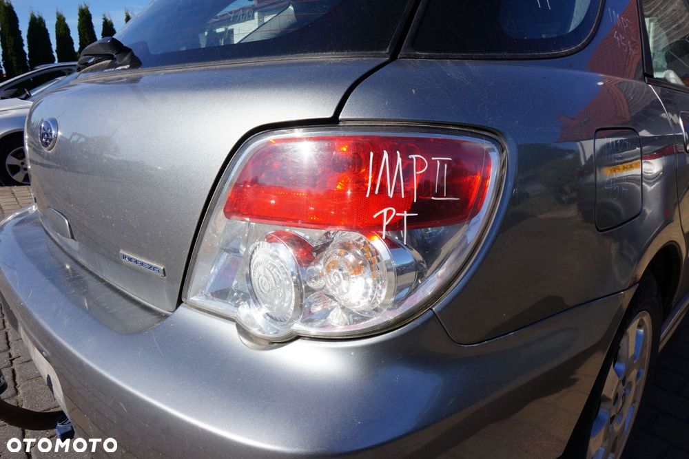 LAMPA TYLNA PRAWA IMPREZA II GD LIFT KOMBI 84201FE650 SUBARU 2006-2007 - 1