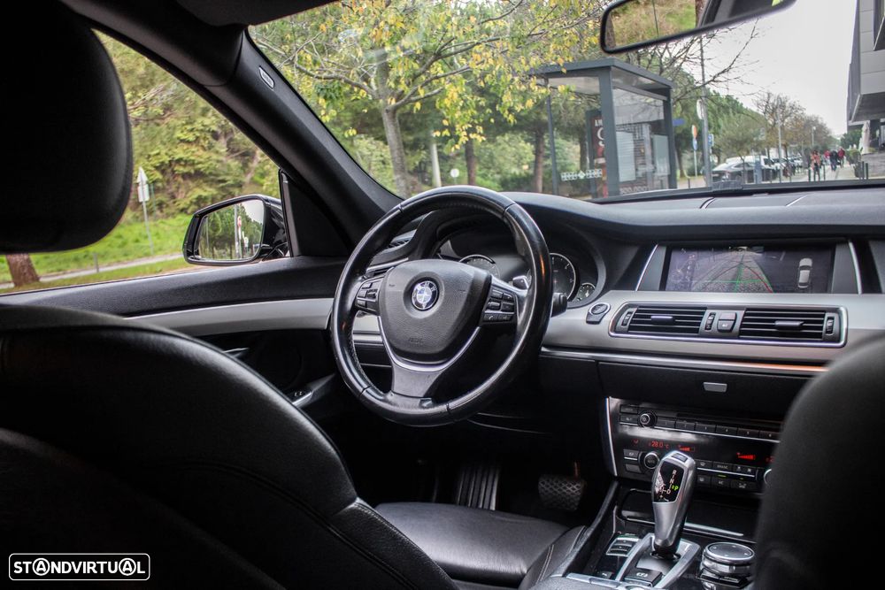 BMW 520 Gran Turismo d Line Luxury - 35