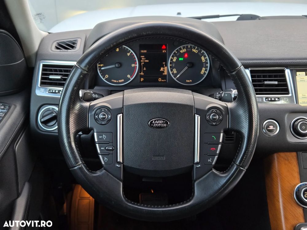 Land Rover Range Rover Sport 3.0 TDV6 HSE - 29