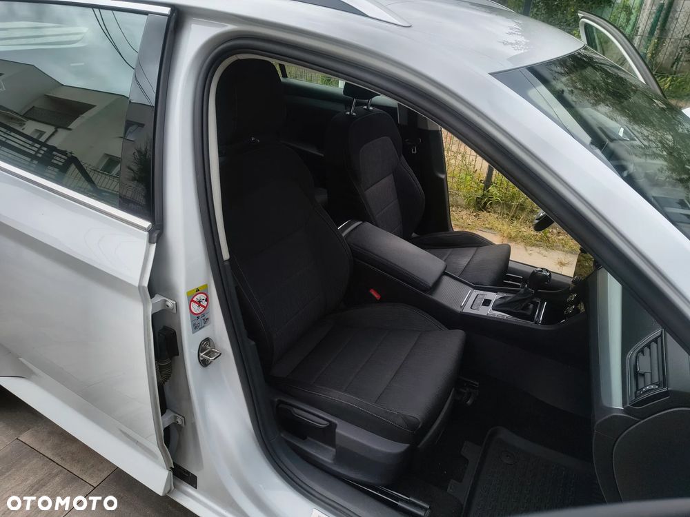 Skoda Superb 2.0 TDI Ambition DSG7 - 13