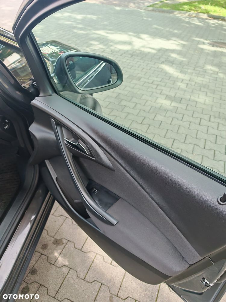 Opel Astra 1.4 T Enjoy - 16