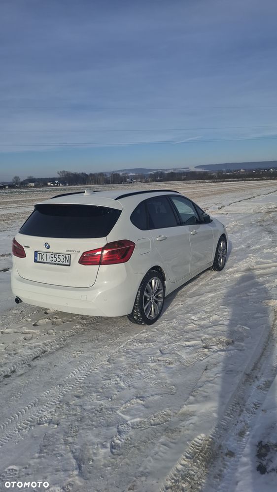 BMW Seria 2 218d xDrive - 7