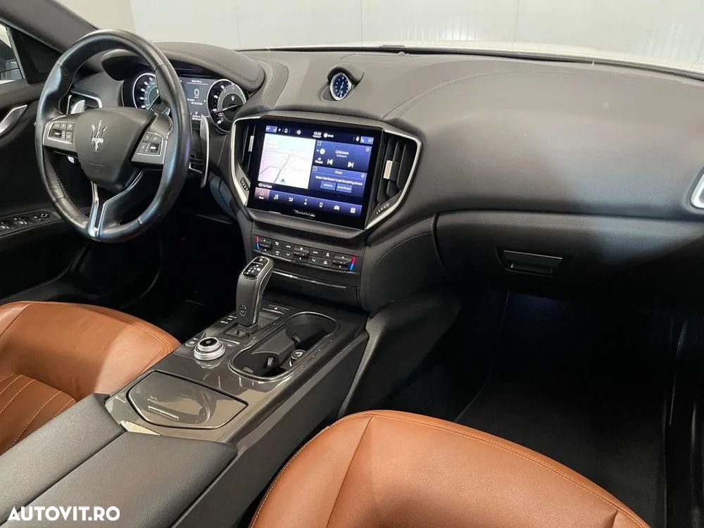 Maserati Ghibli GT Hybrid - 8