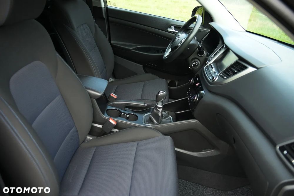 Hyundai Tucson 1.6 GDi 2WD Select - 20