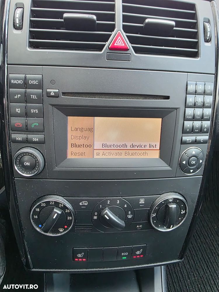 Mercedes-Benz A 160 BlueEFFICIENCY Elegance - 22