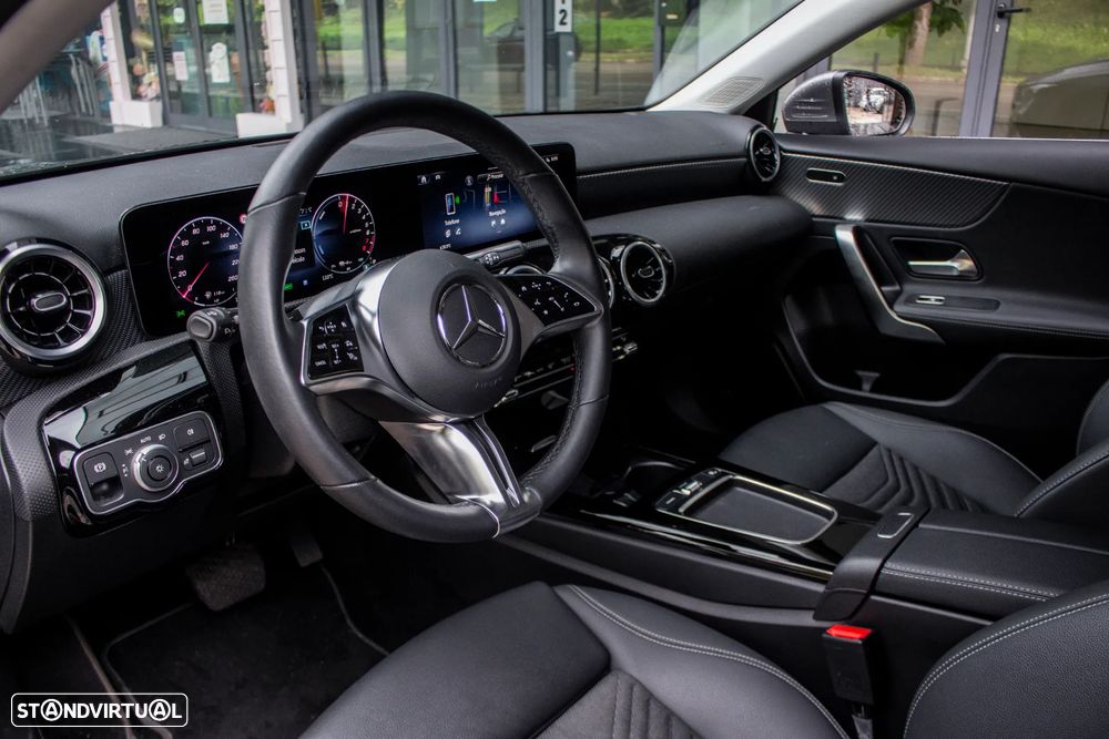 Mercedes-Benz A 250 e Style Plus - 25