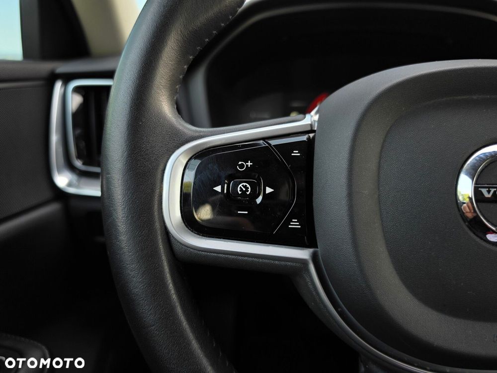 Volvo V60 Cross Country D4 AWD - 16