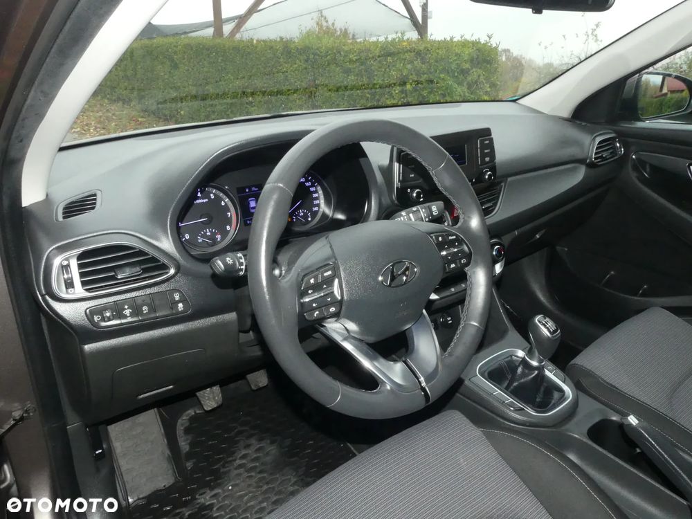 Hyundai i30 1.5 DPI Comfort - 22