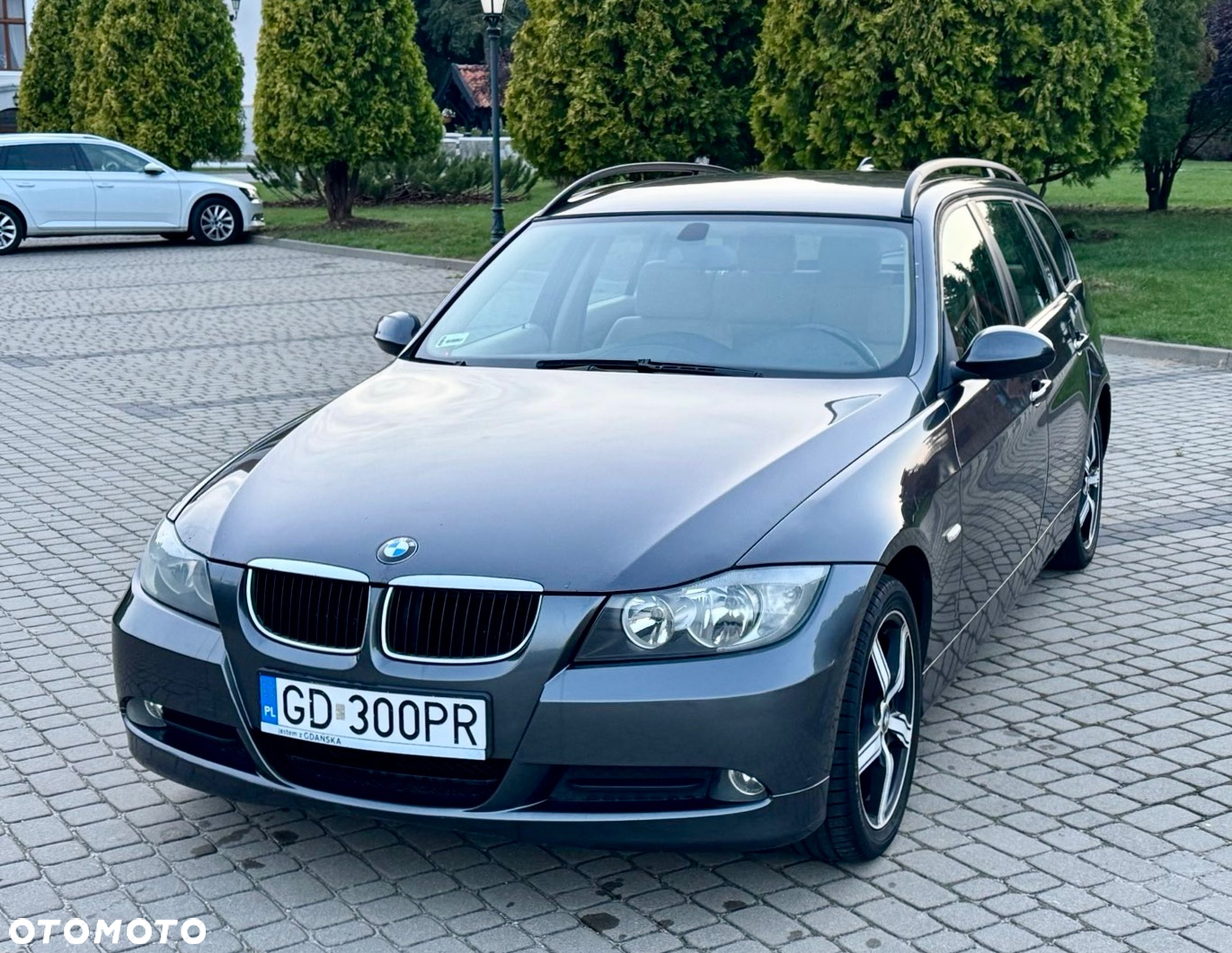 BMW Seria 3 320i - 23