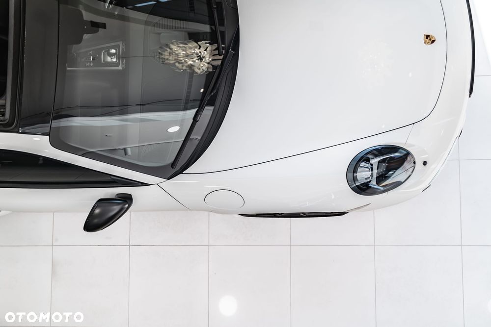 Porsche 911 Carrera S PDK - 25